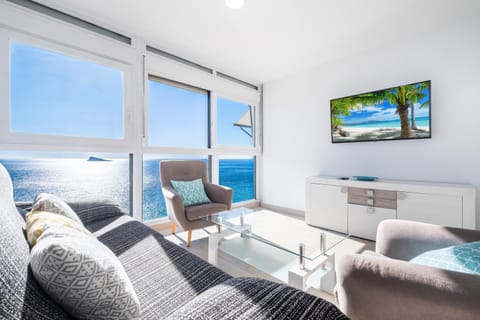Natural landscape, TV and multimedia, Living room, Sea view