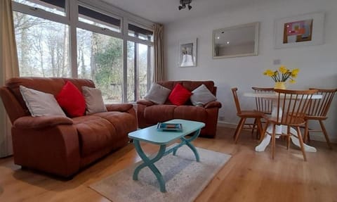 Woodland Retreat House in England