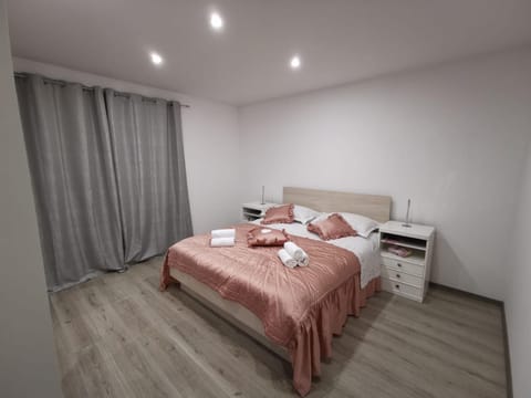 Apartmani Pina 1 Apartment in Šibenik-Knin County, Croatia