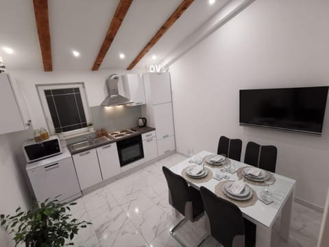 Apartmani Pina 2 Apartment in Šibenik-Knin County, Croatia