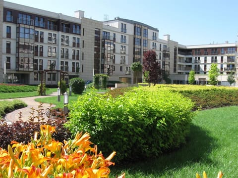 Property building, Garden