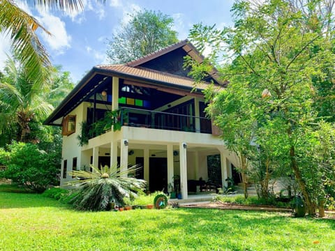 Property building, Garden