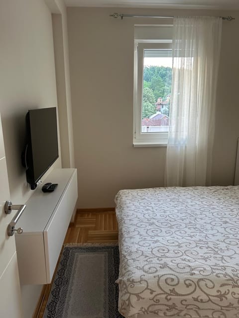 Apartmani CENTAR Vrnjacka Banja & Free Parking Apartment in Serbia