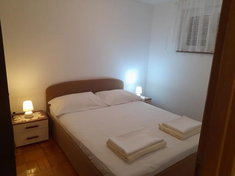 Bedroom, Meeting/conference room