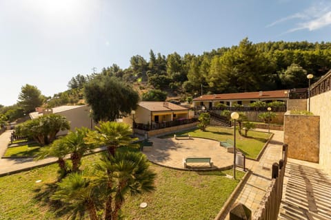Day, Natural landscape, Garden, Garden view