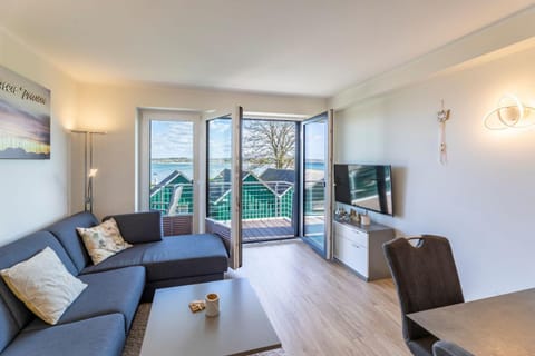 Meeresblick-Sonnenstrahl-Haus-2-WE-20 Apartment in Hohwacht