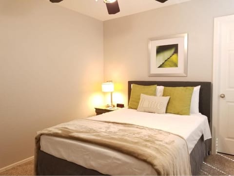 Phoenix I, Minutes to Airport and Downtown Vacation rental in Laveen Village