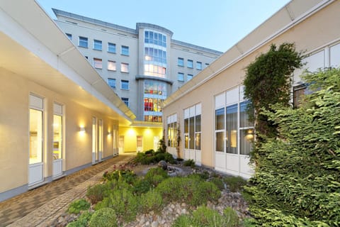 Property building, Garden, Garden view