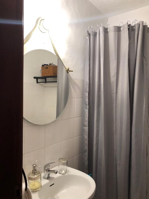 The Castle House - Unique Places House in Óbidos