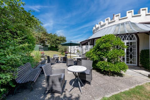 Property building, Balcony/Terrace