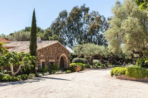 Property building, Facade/entrance, Spring, Day, Garden view
