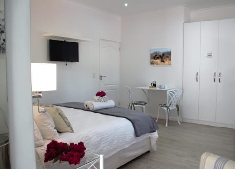 Summer Place, Constantia, Cape Town Bed and Breakfast in Cape Town