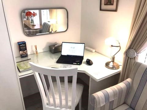 Summer Place, Constantia, Cape Town Bed and Breakfast in Cape Town