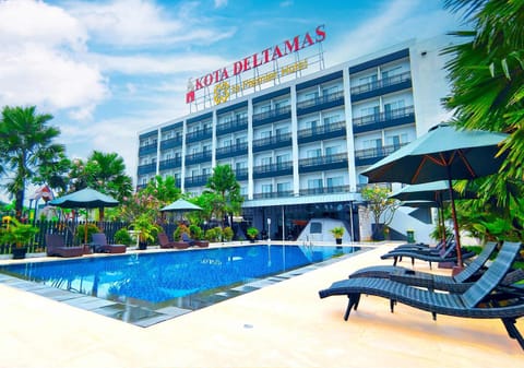 Pool view, Pool view, Swimming pool, Swimming pool