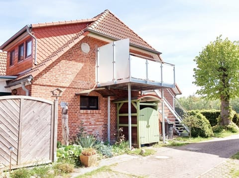 FeWo Erle - Ulenhoef Apartment in Prerow