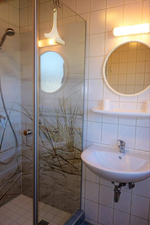 FeWo Weide - Ulenhoef Apartment in Prerow