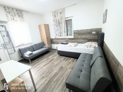 Apartmenthaus 33 K Apartment in Frankfurt