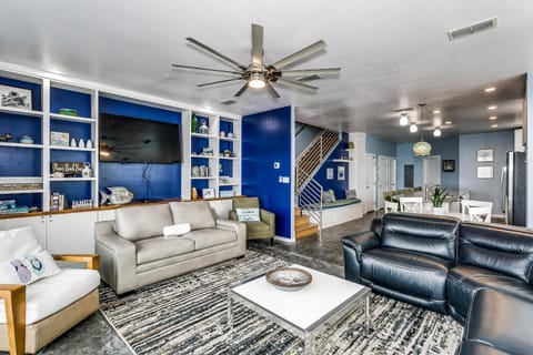 477 Fort Pickens Rd. House in Pensacola Beach