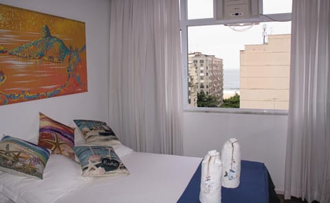 Nearby landmark, Photo of the whole room, Bedroom, City view, Sea view, Street view