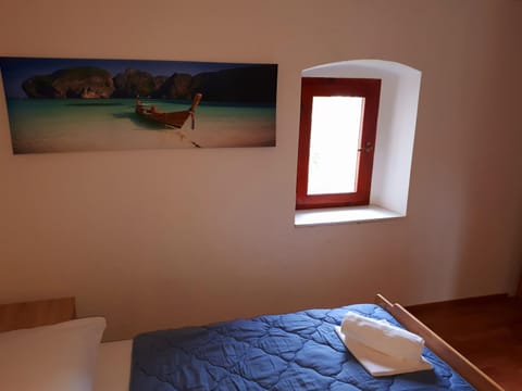 Stone house Porat, 100m from beach Porat House in Šibenik-Knin County, Croatia