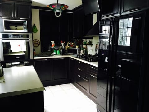 Boutique Gym Salon juegos Tv Oficina Sanitizada Apartment in Toluca