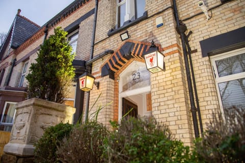 Property building, Facade/entrance