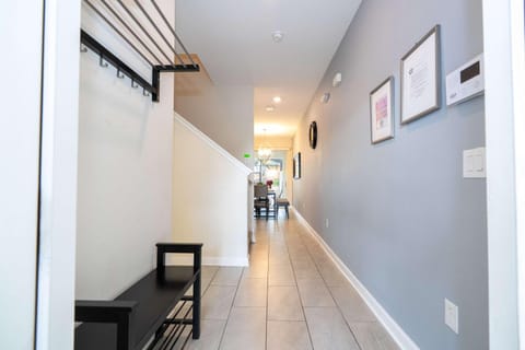 Gorgeous Four Bd w/ Pool close to Disney 5035 House in Kissimmee