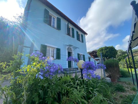 Casa Elvira House in Imperia