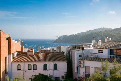 Spring, Off site, Day, Summer, Fishing, Golfcourse, Horse-riding, Minigolf, Snorkeling, Squash, Balcony/Terrace, Balcony/Terrace, Tennis court, Windsurfing, Canoeing, Hiking, Cycling, Diving, City view, Mountain view, Sea view, Street view, Quiet street view