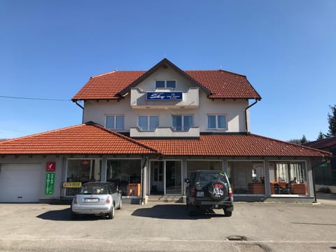 Facade/entrance, Property logo or sign