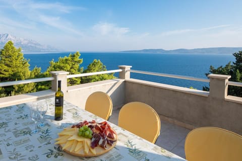 Day, View (from property/room), Balcony/Terrace, Mountain view, Sea view