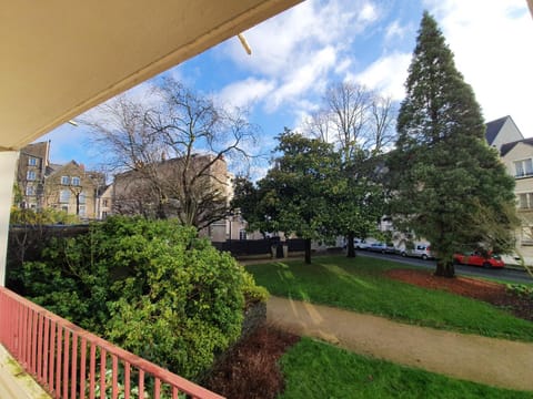 Balcony/Terrace, Balcony/Terrace, Mountain view