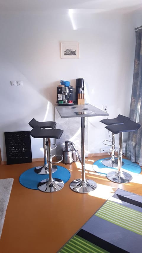 Living room, Seating area, minibar