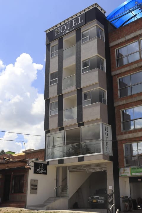 Property building, Day