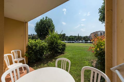 Résidence Les Rives de Cannes Mandelieu - maeva Home - 2 Pièces 5 Personnes Prestige MAE-2168 Apartment in Mandelieu-La Napoule