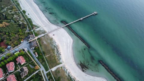 Ferienhaussiedlung Strandperlen Weidenhof 9a (Typ VII) House in Wustrow