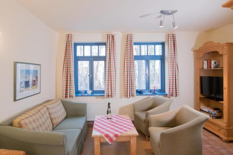 Ferienhaussiedlung Strandperlen Weidenhof 9b (Typ IX) House in Wustrow