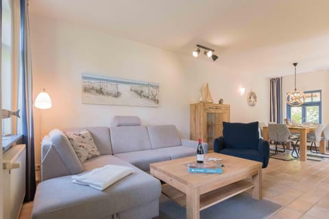 Ferienhaussiedlung Strandperlen Sanddornhof 6a (Typ VII) House in Wustrow