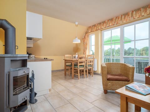 Haus MEERESRAUSCHEN Whg. MR-2 Apartment in Wustrow