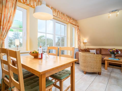 Haus MEERESRAUSCHEN Whg. MR-2 Apartment in Wustrow