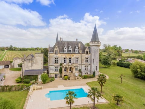 Property building, Garden, Pool view, Swimming pool