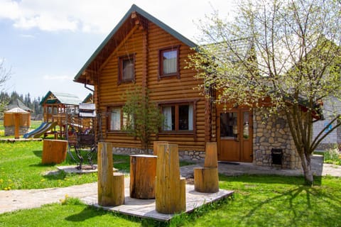 Property building, Day, Natural landscape, Garden view