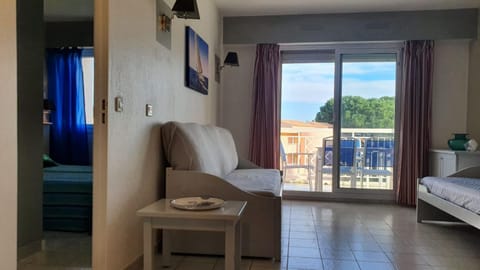 Appartamento vista splendida Residence du Golf Apartment in Antibes