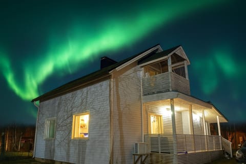 Cozy&Comfy Nordic Villa with sauna & big private yard Villa in Rovaniemi