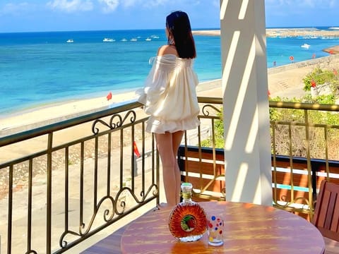 Natural landscape, Balcony/Terrace, Beach, Sea view
