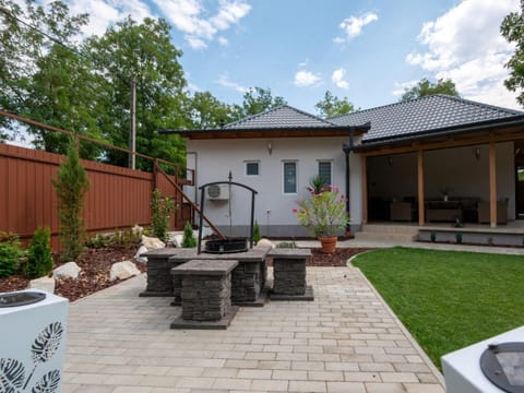 BBQ facilities, Garden, View (from property/room)