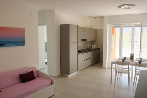 Kitchen or kitchenette, Living room, Dining area