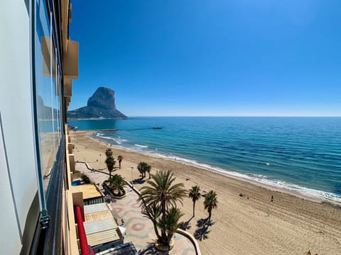 Balcony/Terrace, Beach, Landmark view, Sea view