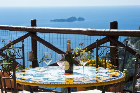 Day, Balcony/Terrace, Sea view, Drinks, Alcoholic drinks