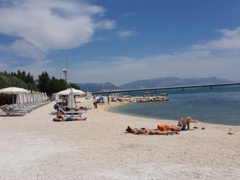 People, Neighbourhood, Natural landscape, Beach